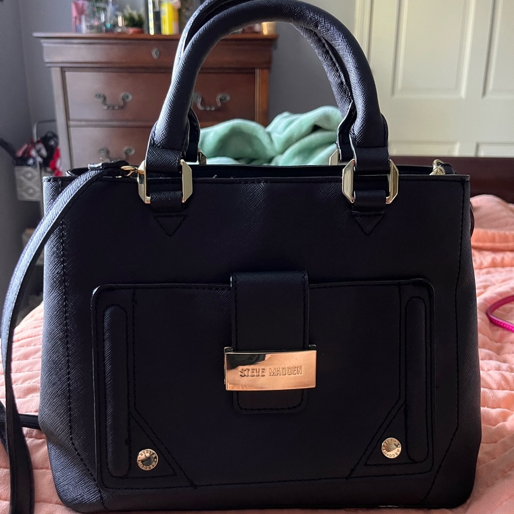 Steve Madden Black Crossbody